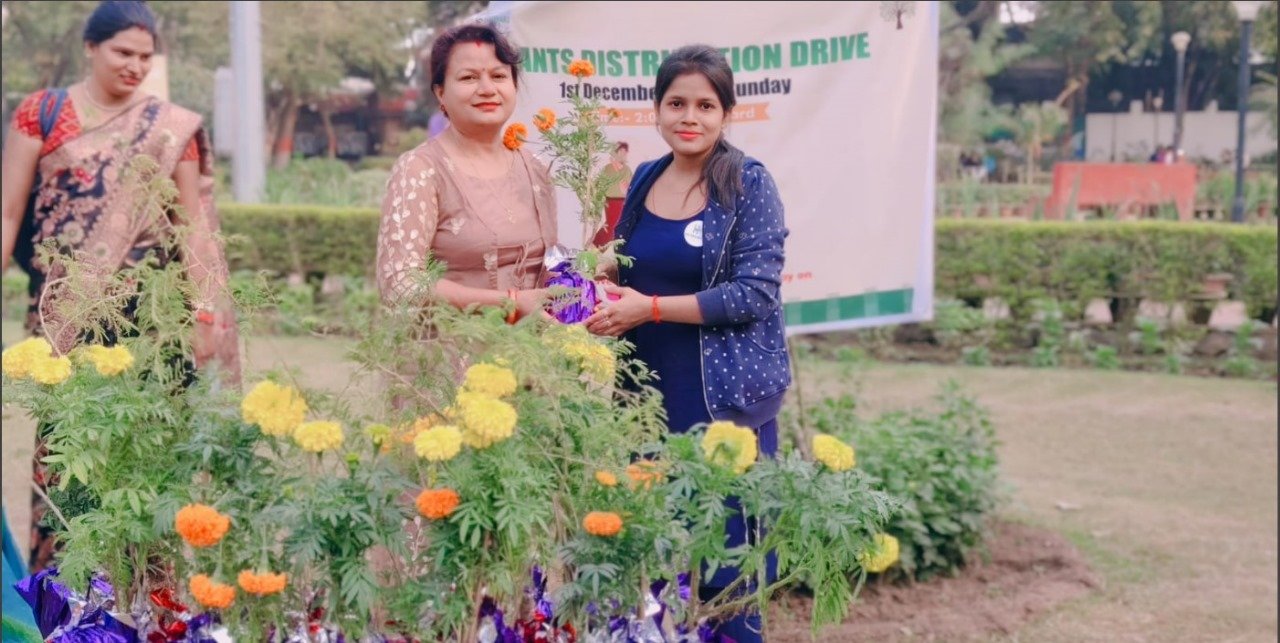 Humanaro Foundation organised Awareness campaign on the occasion of National Pollution Prevention Day by distributing saplings